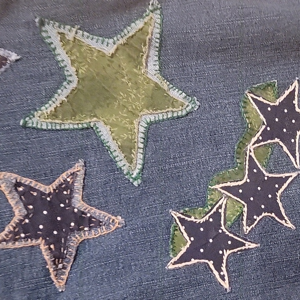 Upcycled Molly Made It Stars & embroided blue jeans - Picture 8 of 17
